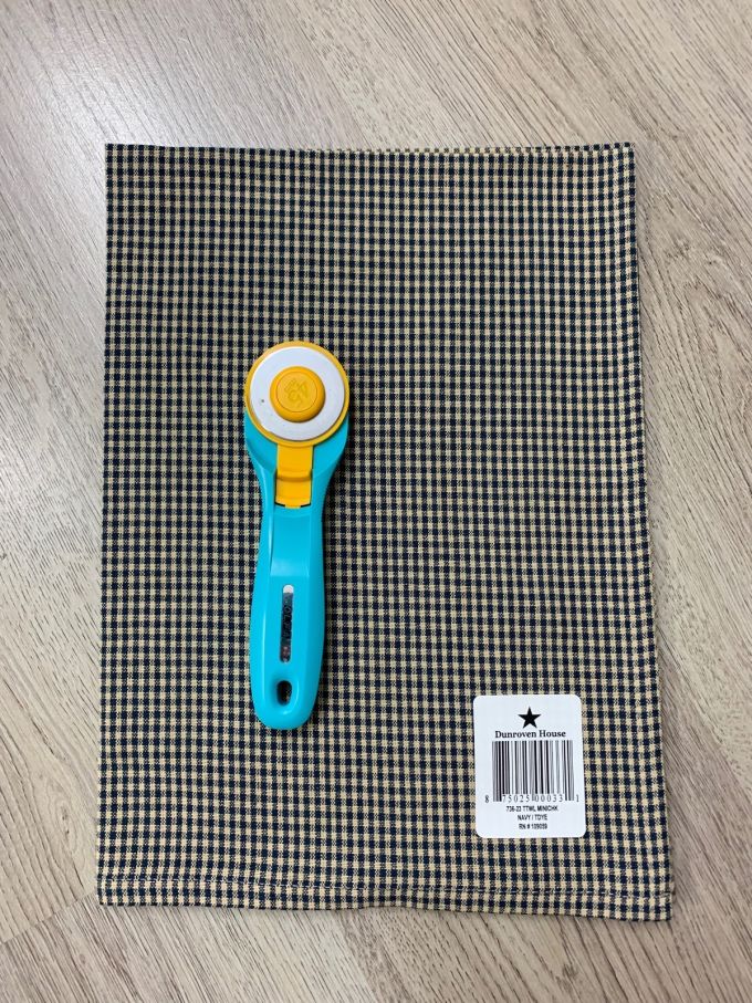 Mini check Tea Towels 736 23